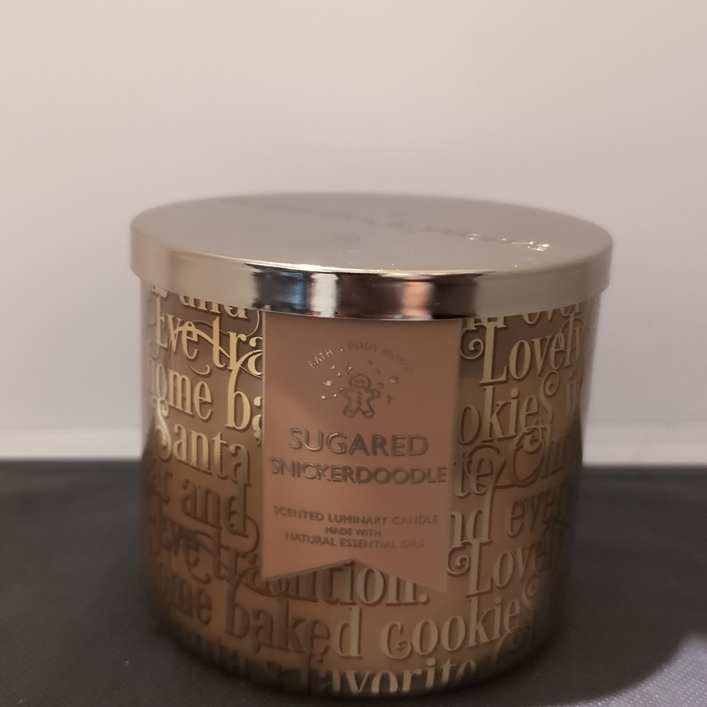 Bath And Body Works 3 Wick Sugared Snickerdoodle Scented Candle